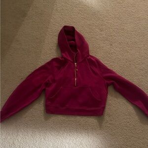 Lululemon Gold Zipper Scuba